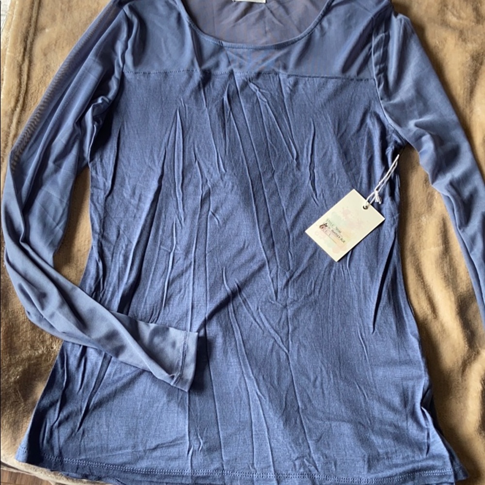 Sheer shoulder long sleeve top new with tags